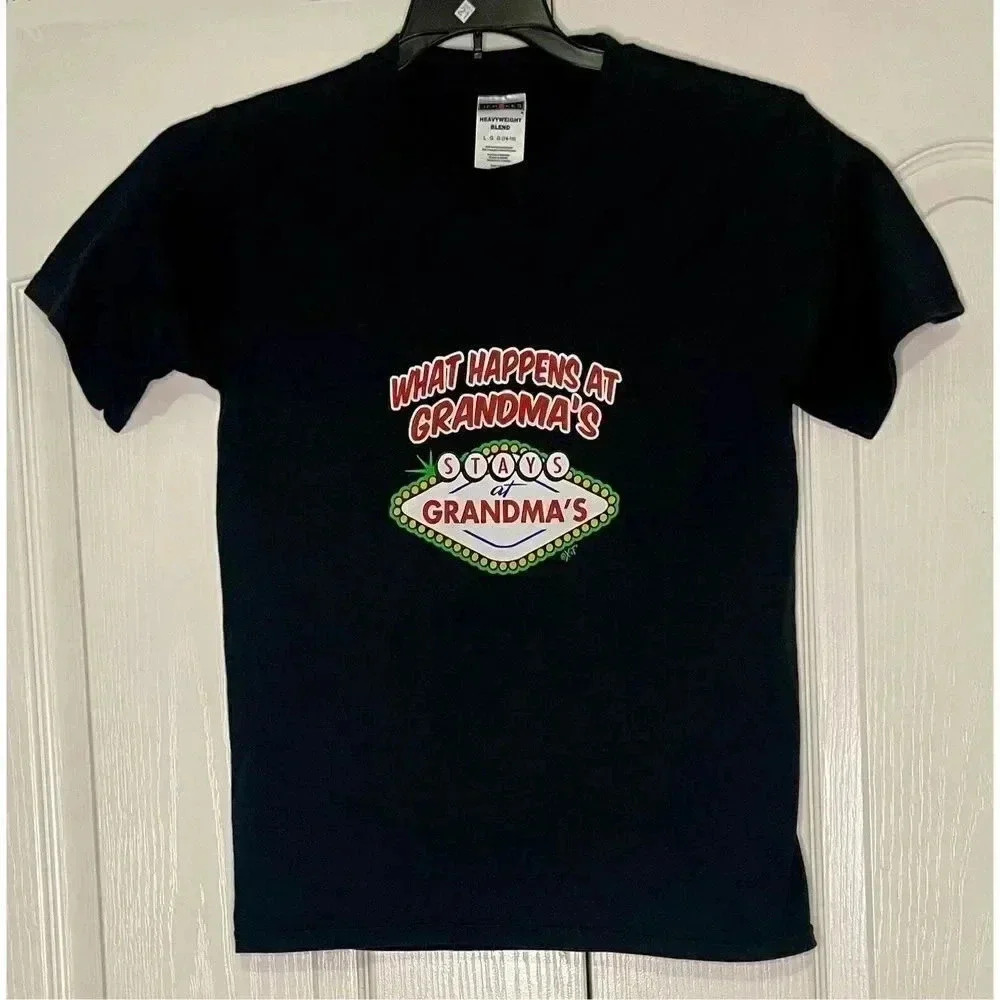 What Happens at Grandmas Youth Graphic T-Shirt Black Jerzees Size Large‎ 14-16